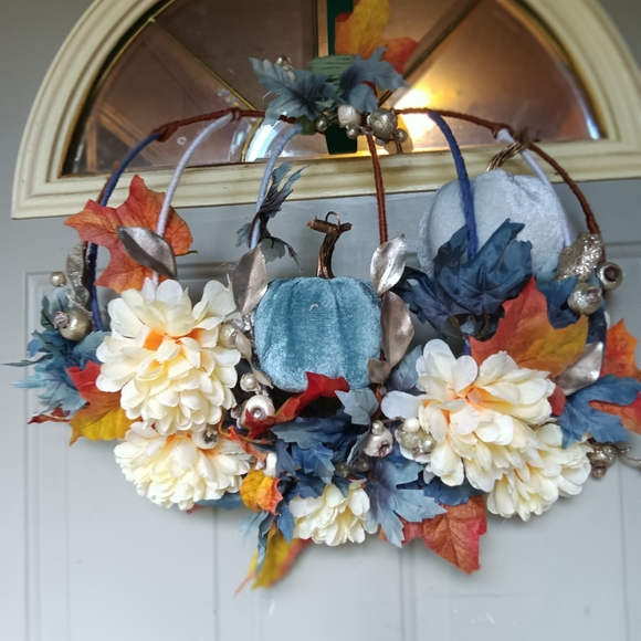 Fall pumpkin wreath - Picture 2 of 3